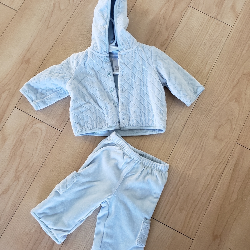 Janie and Jack set